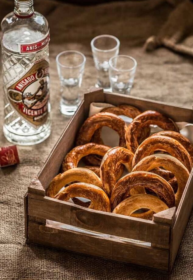 ¿Por qué se llama a la rosquilla de Ávila trancalapuerta? ¿Por qué se llama a la rosquilla de Ávila trancalapuerta?