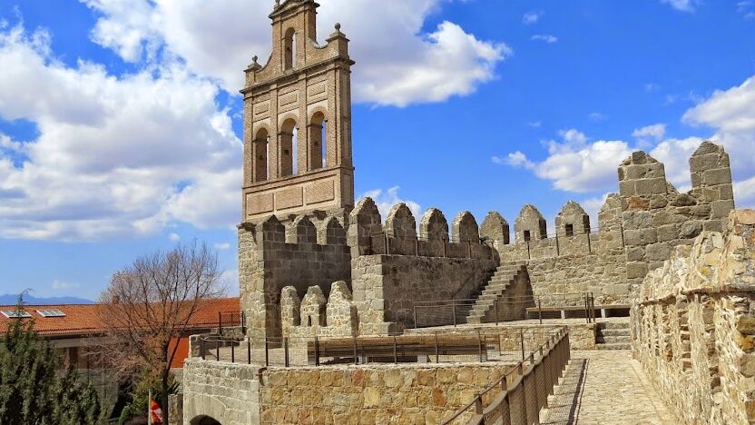 ¿Por qué se llama Arco de los Gitanos en Ávila? ¿Por qué se llama Arco de los Gitanos en Ávila?