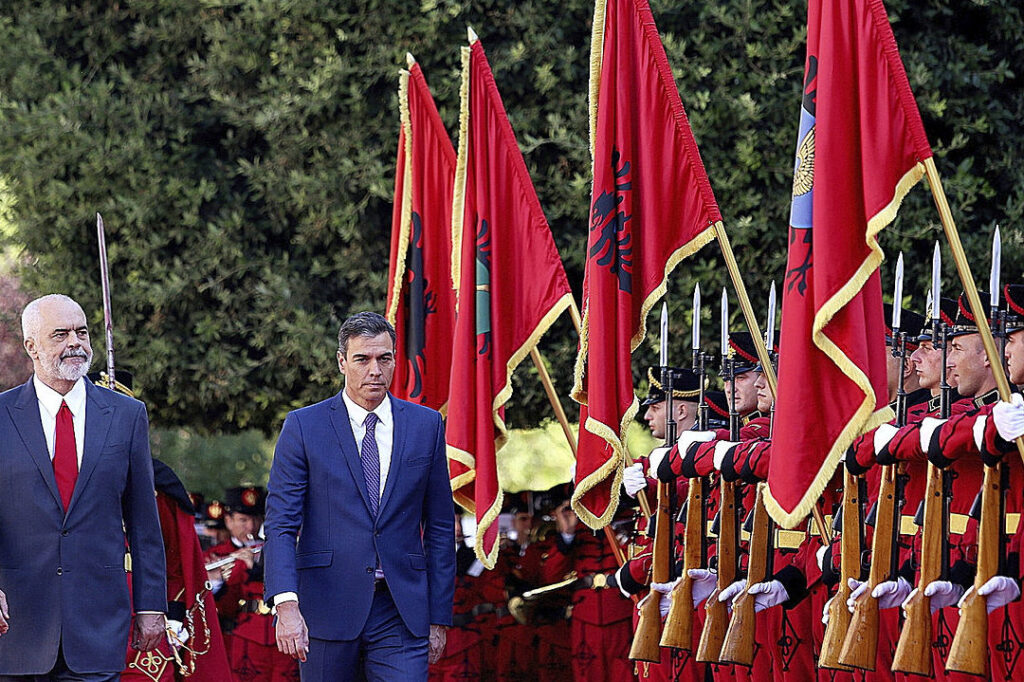 ¿Por qué se llama avispero al avispero balcánico? ¿Por qué se llama avispero al avispero balcánico?