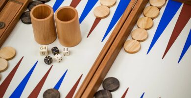 ¿Por qué se llama backgammon? ¿Por qué se llama backgammon?
