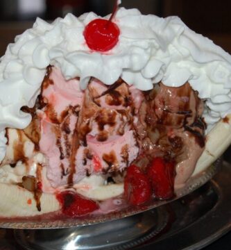 ¿Por qué se llama banana split?