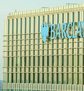 ¿Por qué se llama Barclays Centre?