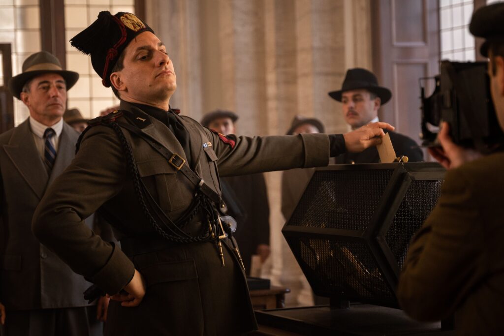 ¿Por qué se llama Benito Mussolini?