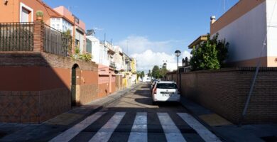 ¿Por qué se llama Calle Acacia a una calle de Cádiz?