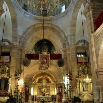 ¿Por qué se llama Caravaca de la Cruz? ¿Por qué se llama Caravaca de la Cruz?