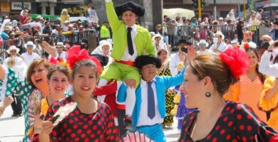 ¿Por qué se llama coso al desfile de carnaval?