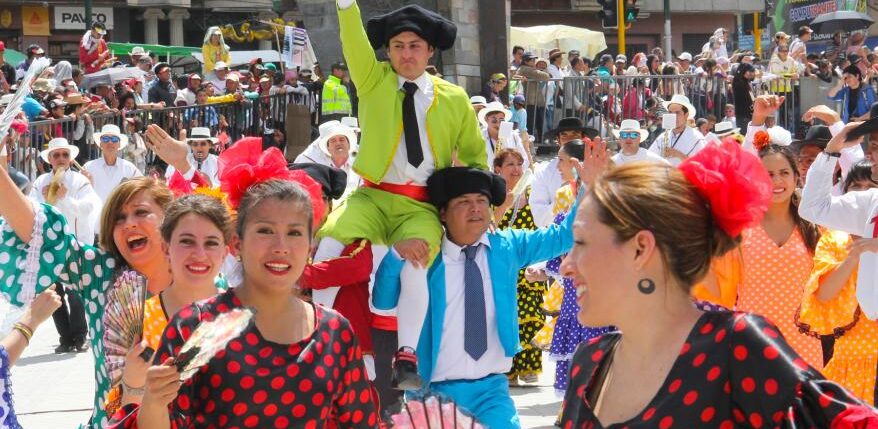 ¿Por qué se llama coso al desfile de carnaval?