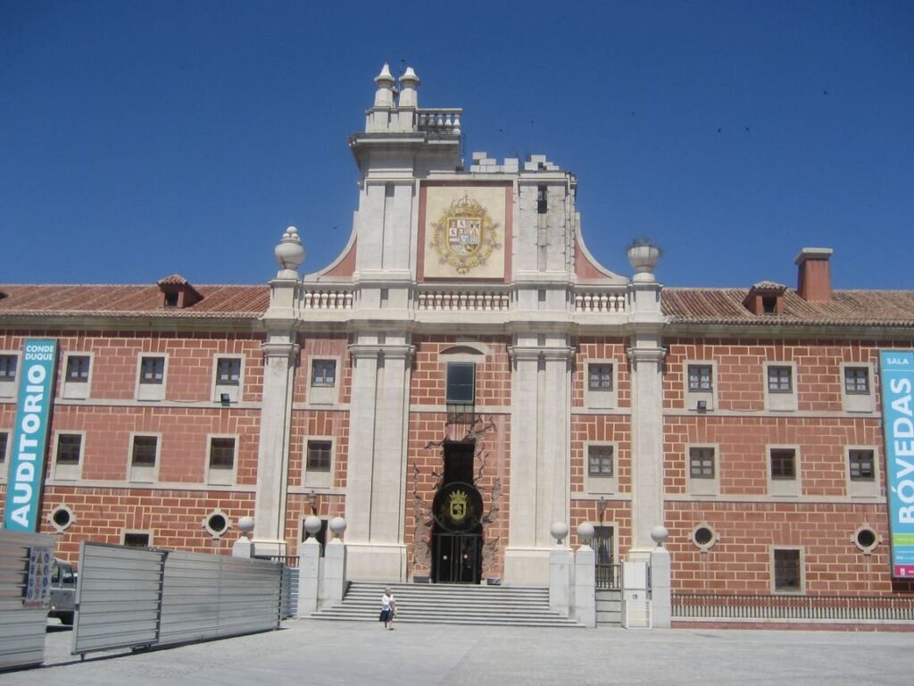 ¿Por qué se llama Cuartel del Conde Duque?