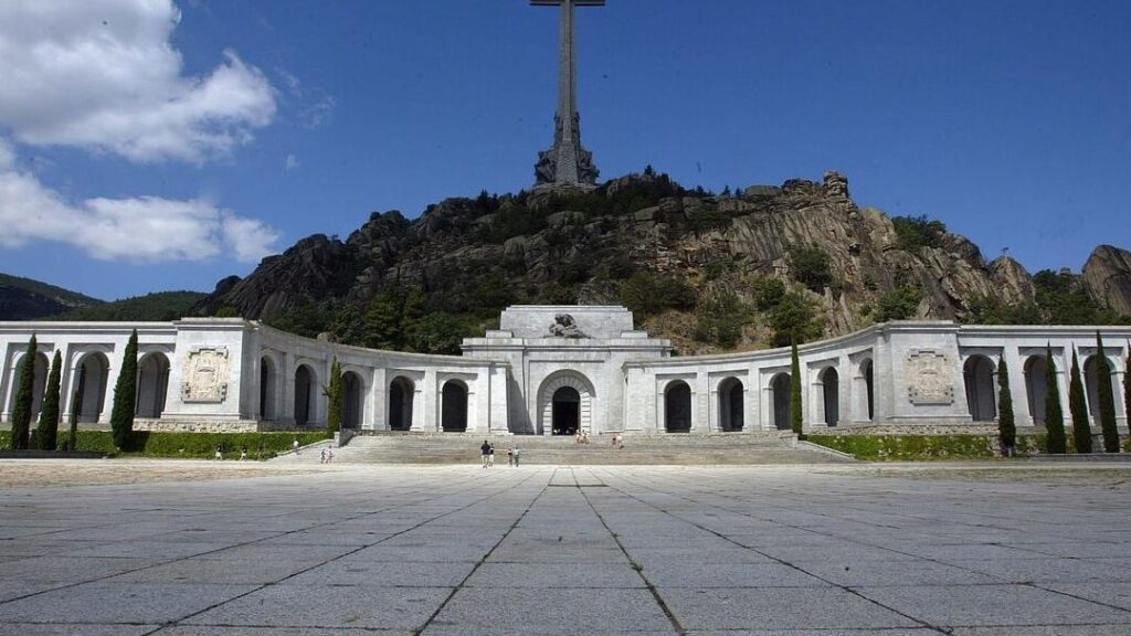 ¿Por qué se llama Cuelgamuros al Valle de los Caídos? ¿Por qué se llama Cuelgamuros al Valle de los Caídos?