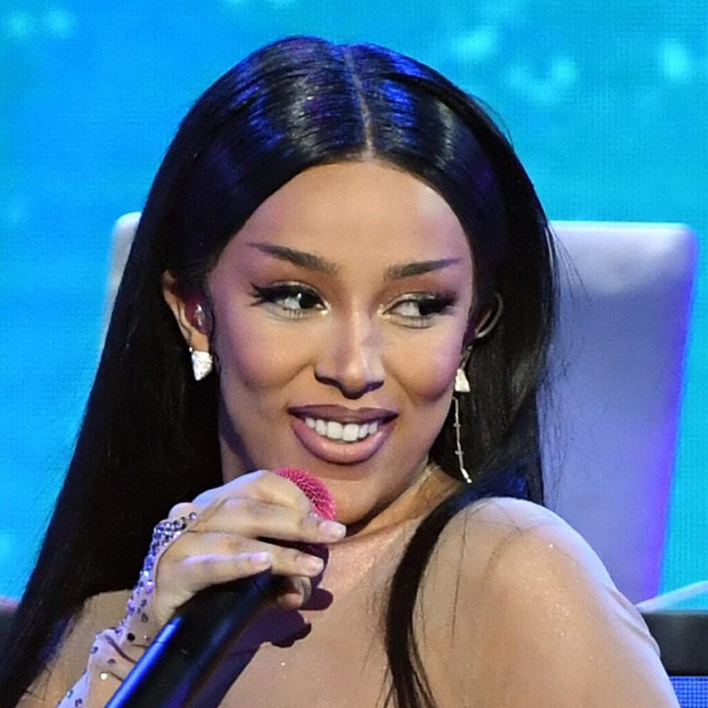 ¿Por qué se llama Doja Cat? ¿Por qué se llama Doja Cat?