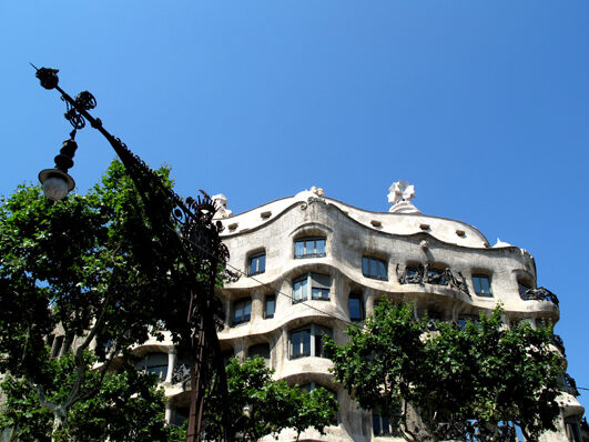 ¿Por qué se llama La Casa Milà La Pedrera?