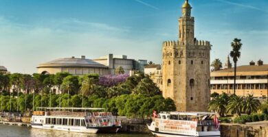 ¿Por qué se llama la Torre del Oro? ¿Por qué se llama la Torre del Oro?