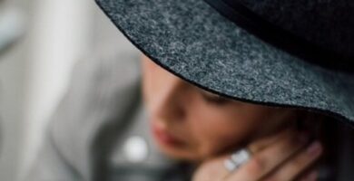 ¿Por qué se llaman Las Sin Sombreros? ¿Por qué se llaman Las Sin Sombreros?