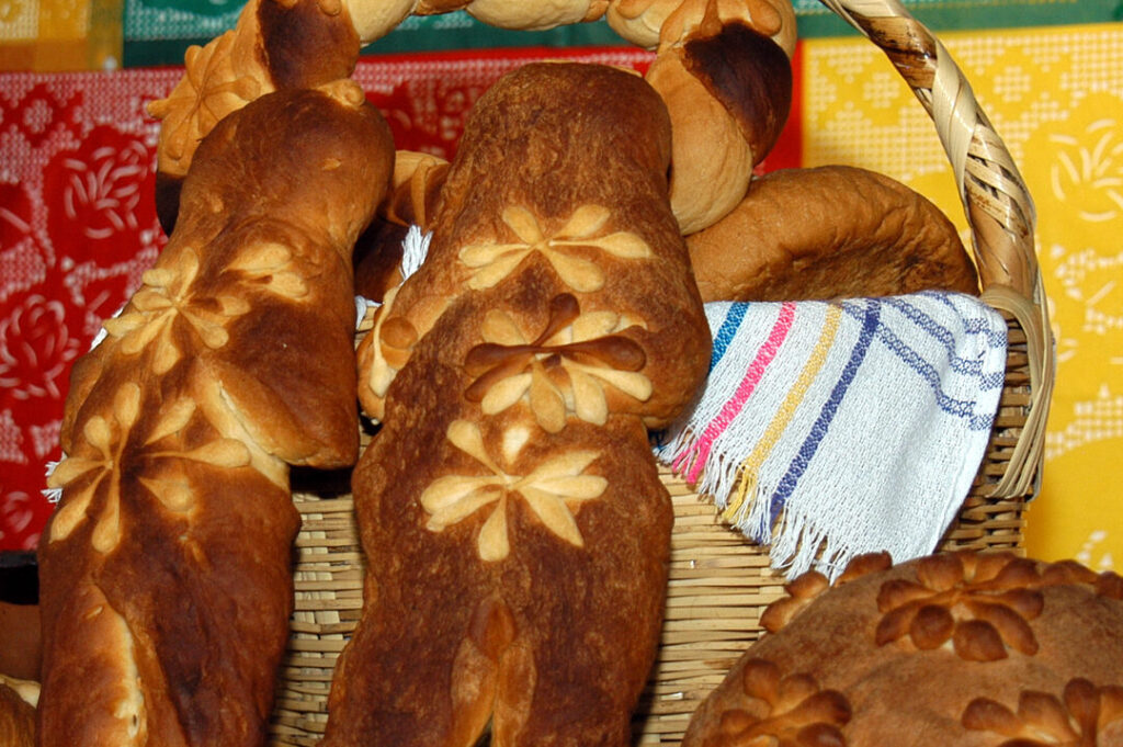 ¿Por qué se llama pan y rosas? ¿Por qué se llama pan y rosas?