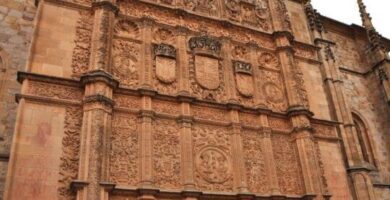 ¿Por qué se llama plateresco? ¿Por qué se llama plateresco?