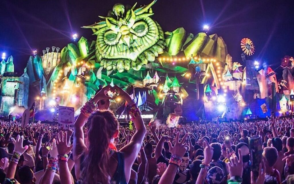 ¿Por qué se llama Rave? ¿Por qué se llama Rave?