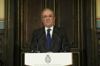 ¿Por qué se llama Real Academia? ¿Por qué se llama Real Academia?