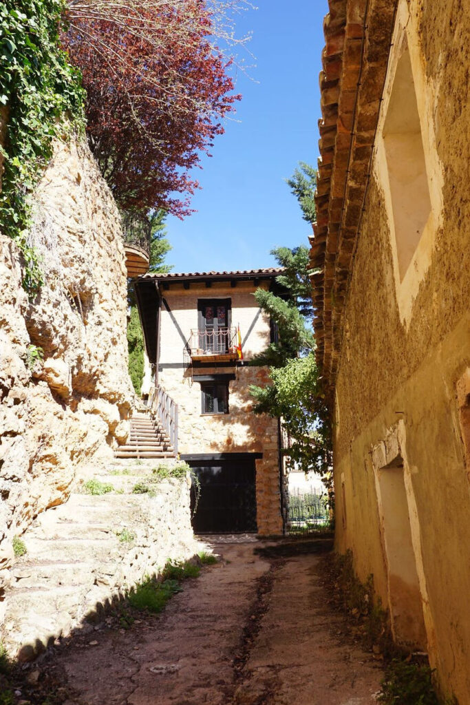 ¿Por qué se llama villa a los pueblos? ¿Por qué se llama villa a los pueblos?