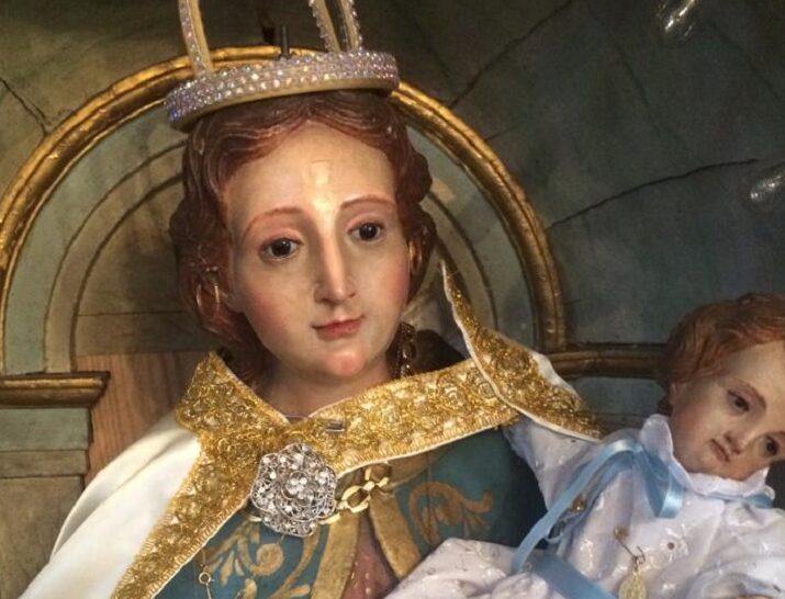 ¿Por qué se llama Virgen do Corpiño? ¿Por qué se llama Virgen do Corpiño?