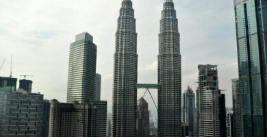 ¿Por qué se llaman Torres Petronas? ¿Por qué se llaman Torres Petronas?